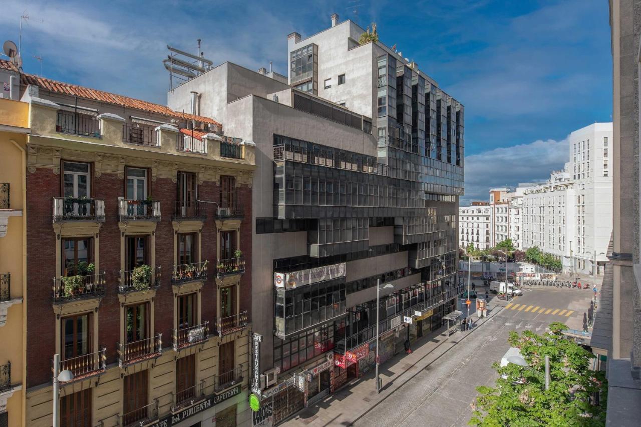 Hotel Aloft Madrid Gran Via Exterior foto